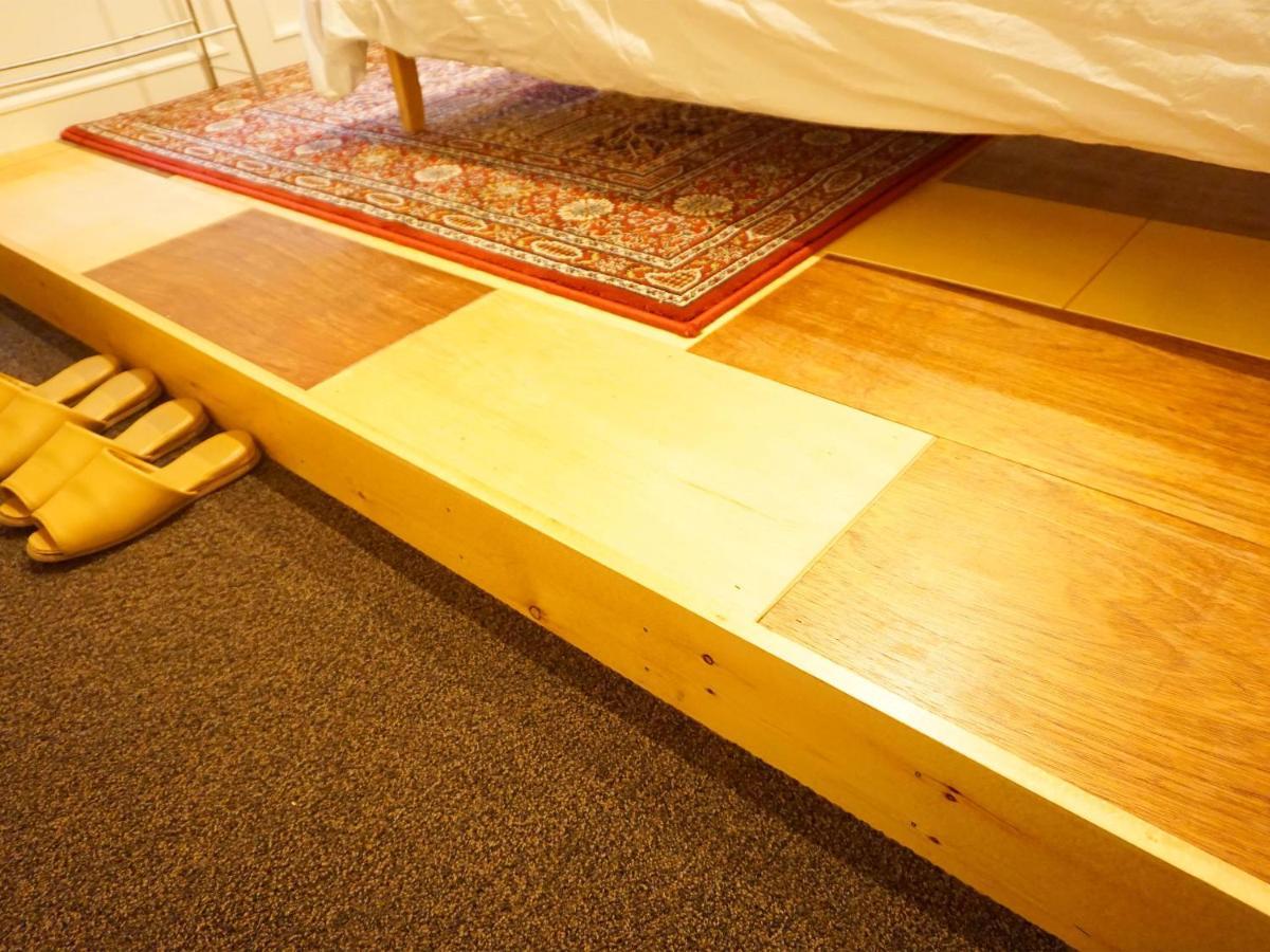 Beehive Hostel Osaka Zewnętrze zdjęcie