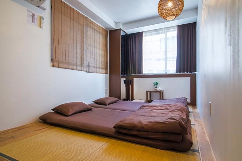 Beehive Hostel Osaka Zewnętrze zdjęcie