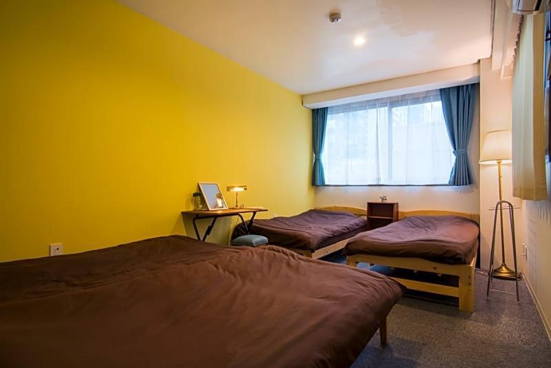 Beehive Hostel Osaka Zewnętrze zdjęcie